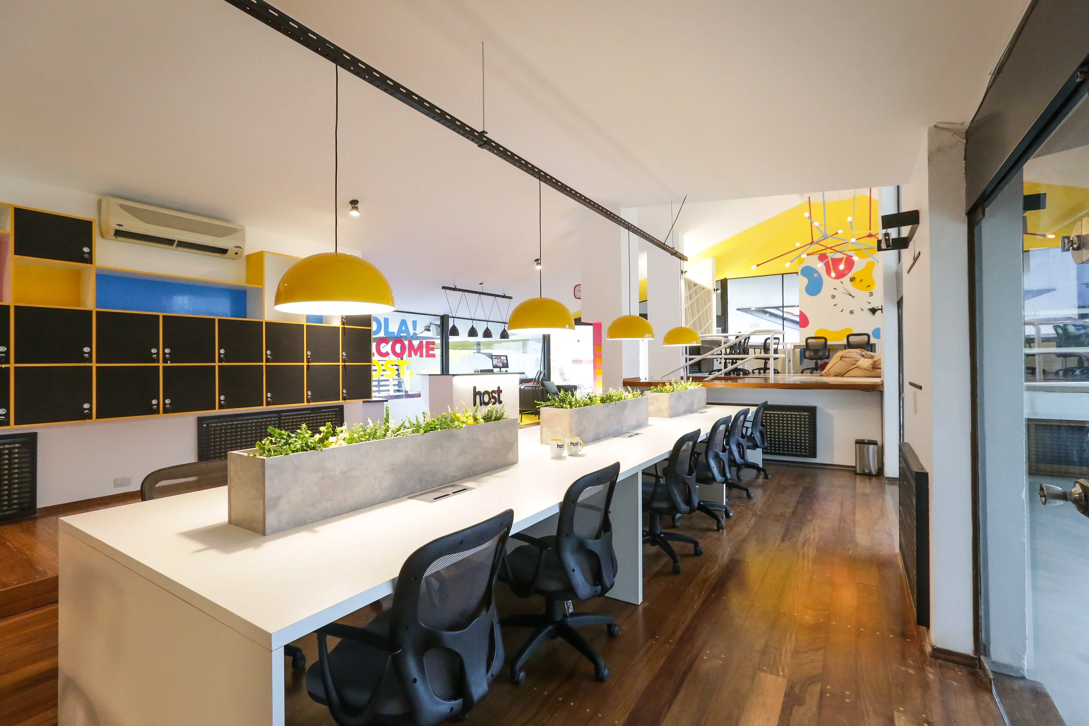 Puestos de trabajo compartidos en Host Villa Belgrano
